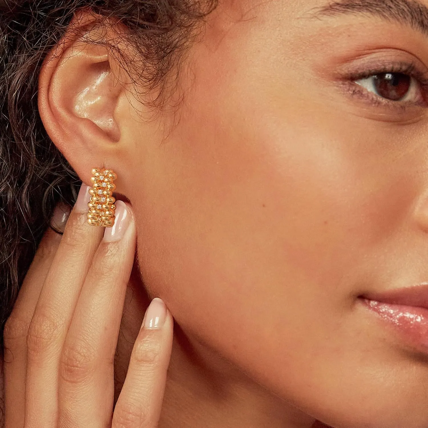 BENEIGE Gold Hoop Earring for Women Dainty 14K Gold Plated Huggie Hoop Earrings With Cubic Zircon Simple Jewelry for Women