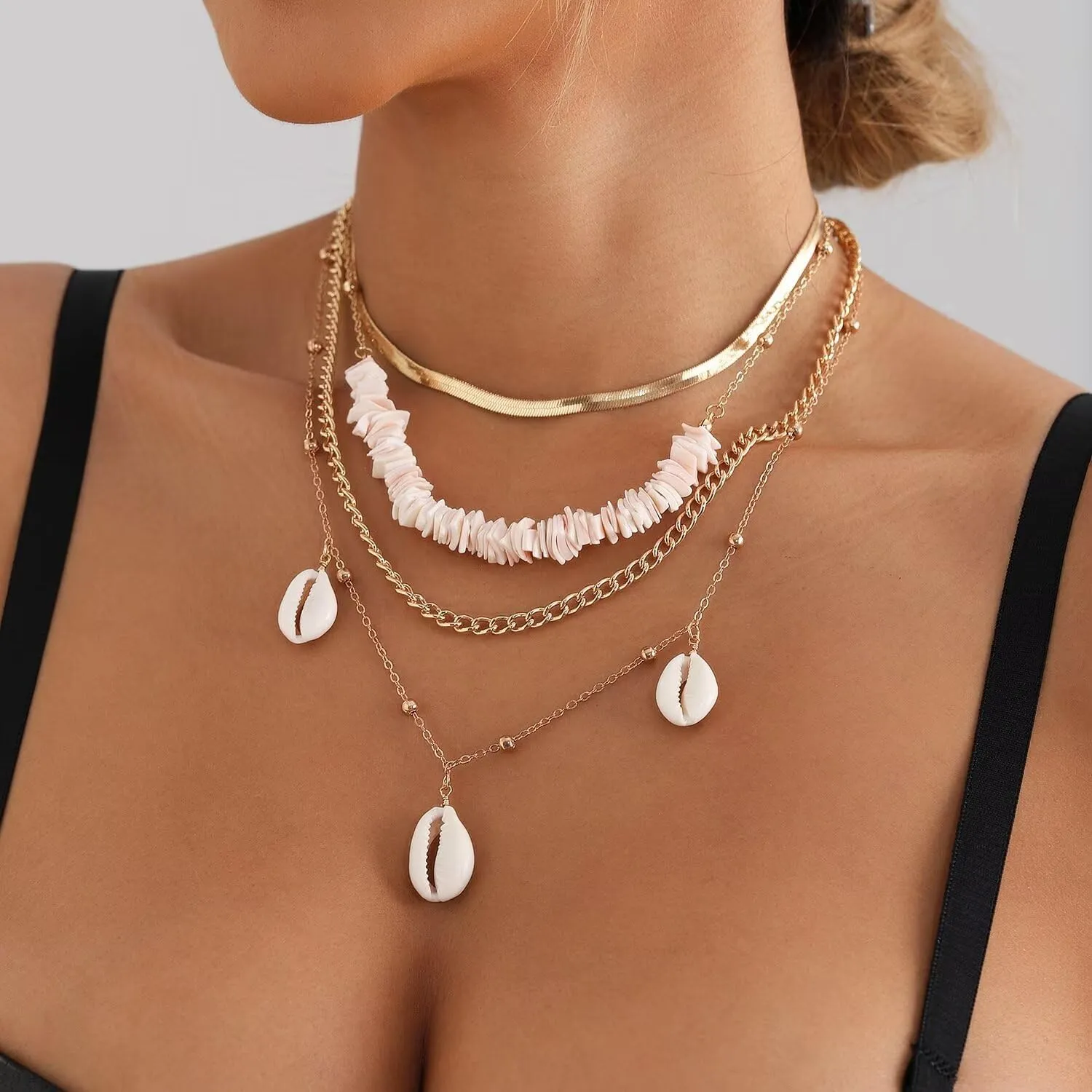 Bohemian Puka Shell Necklace For Women Layered Sequins Starfish Conch Seashell Choker Necklaces Summer Beach Holiday Beach Surfer Jewelry Gifts