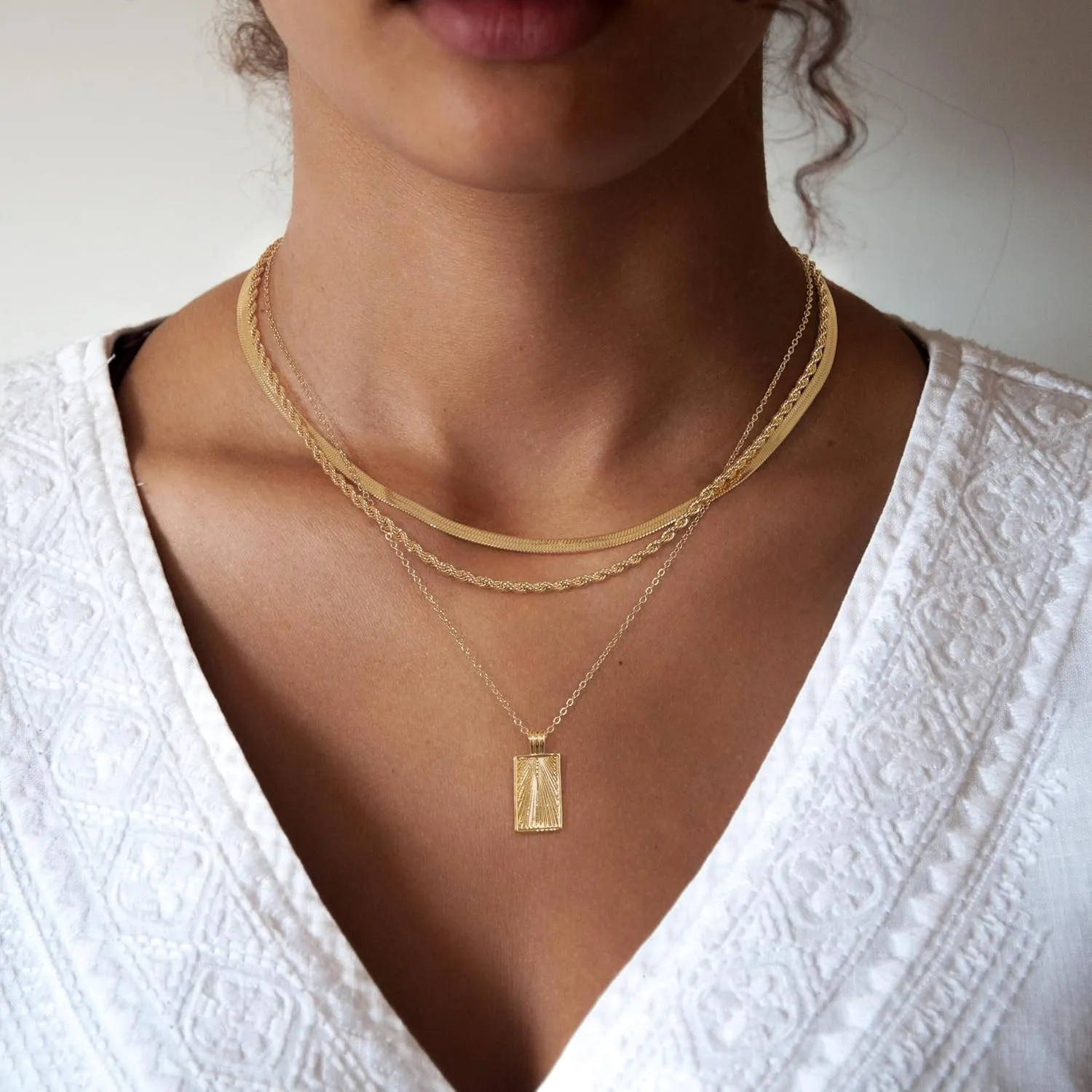 Chunky Gold Necklace for Women, 14K Gold Plated Cuban Link Paperclip Chain Necklace Charm Layered Necklaces for Women Trendy Statement Herringbone Choker Necklace for Women Thick Gold Jewelry