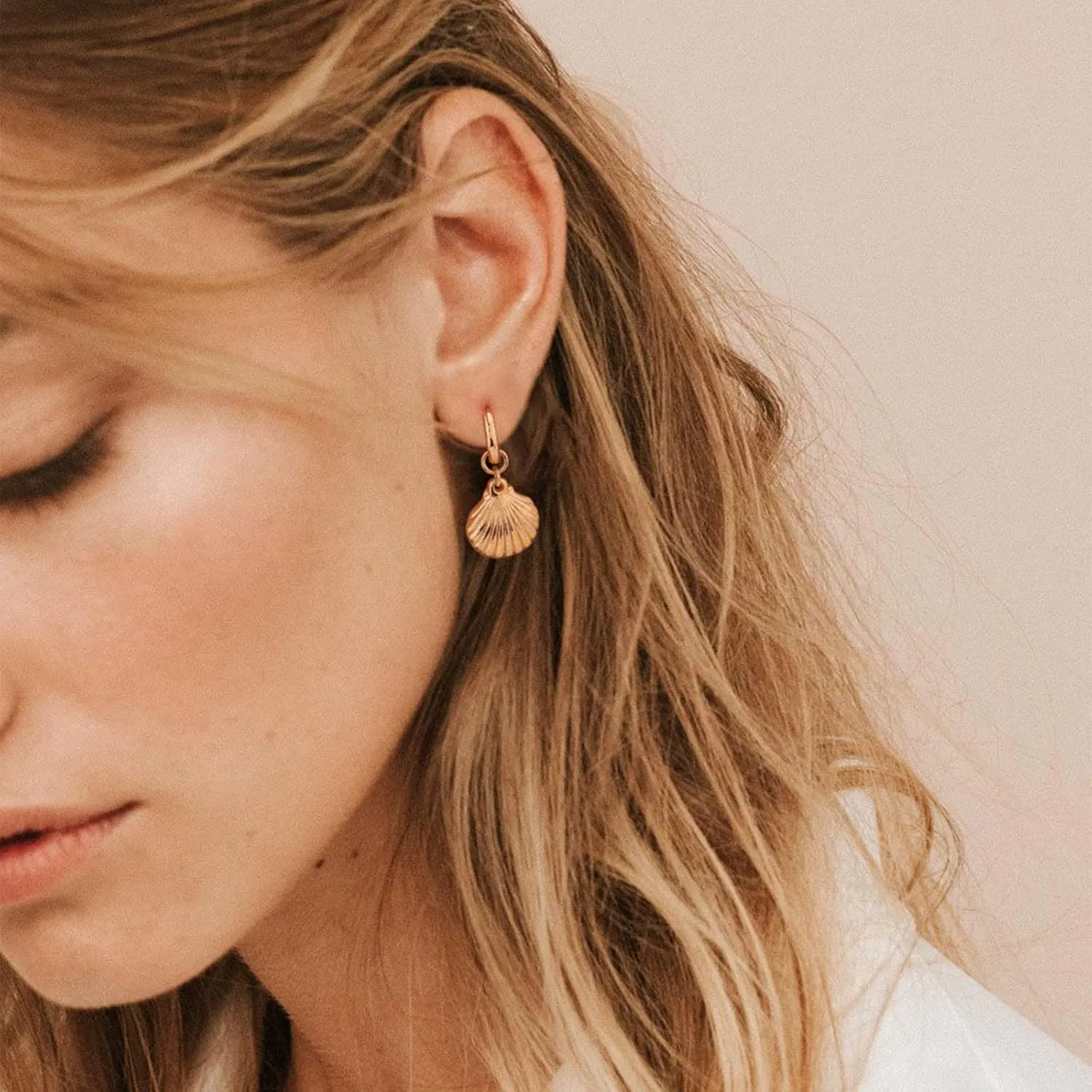 Gold Dainty Dangle Hoop Earrings for Women Small Huggie Hoop with Cubic Zirconia Cute Star Heart Butterfly 14K Gold Plated Earring Minimalist Jewelry