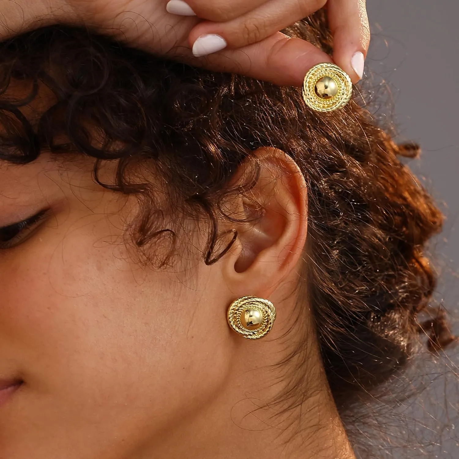 Gold Hoop Earrings for Women,Dainty Chunky Gold Earrings 14k Gold Plated Hypoallergenic Claw CZ Huggie Earrings Small Hoop Earrings for Women Trendy Simple Hoop Earrings Gold Jewelry Gifts