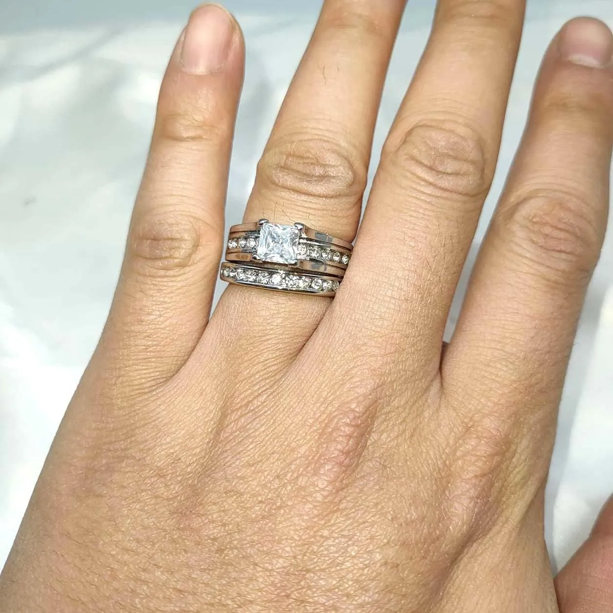 MASHAN Couple Rings His Her Wedding Ring Sets Matching Rings White Gold Plated AAA CZ Ring Mens Wedding Bands