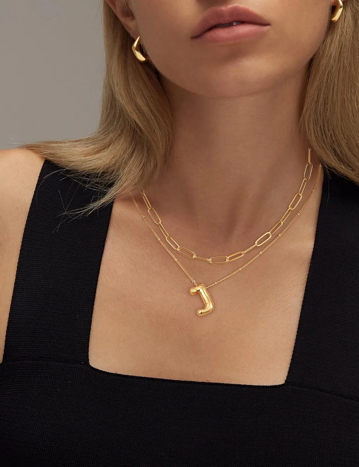 Moodear Bubble Letter Necklace Gold for Women Trendy Dainty 14K Gold Plated Bubble initial Necklace Layered Gold Initial Choker Pendant Necklaces for Women Name Necklace Personalised Gift