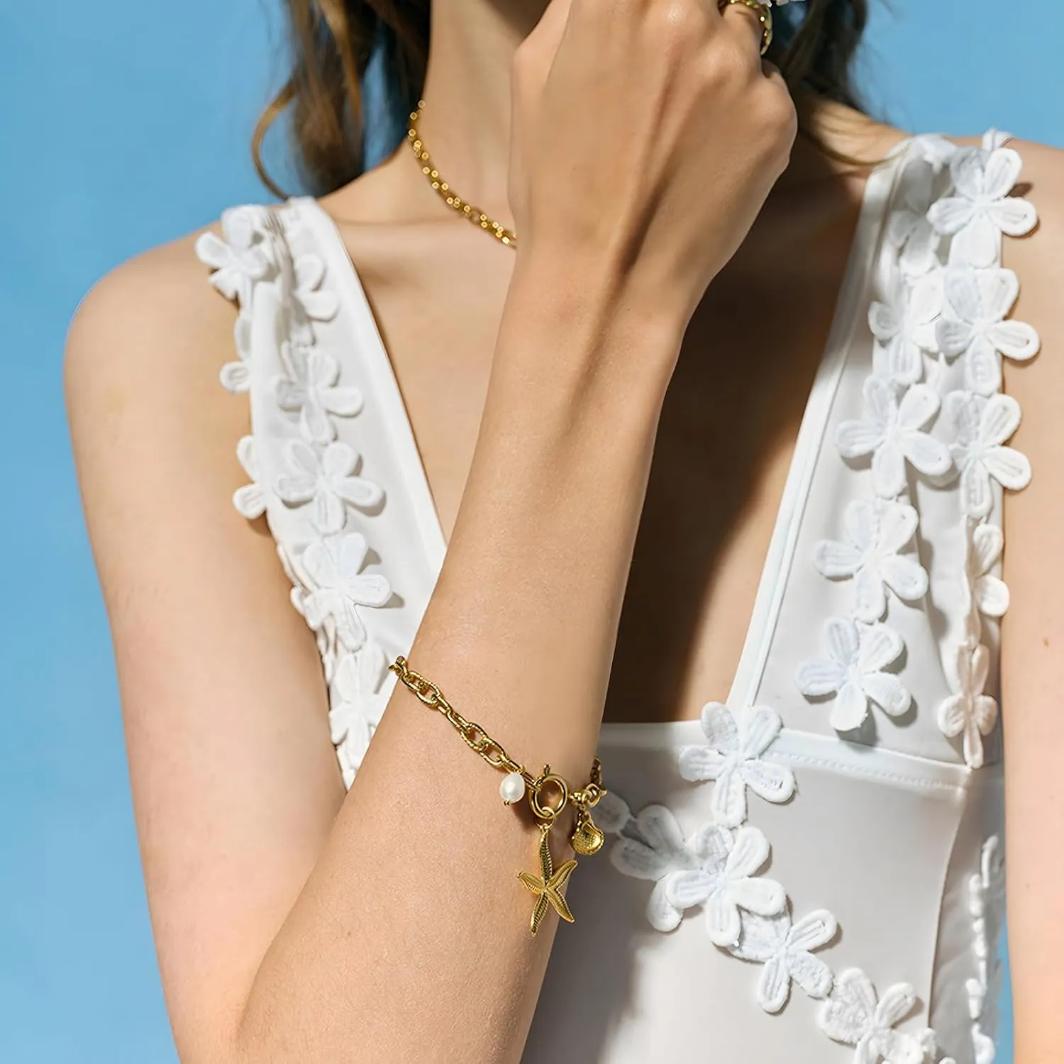 MUYAN Starfish Seashell Chain Bracelet for Women Trendy Beach Charm Bracelet Summer Jewelry