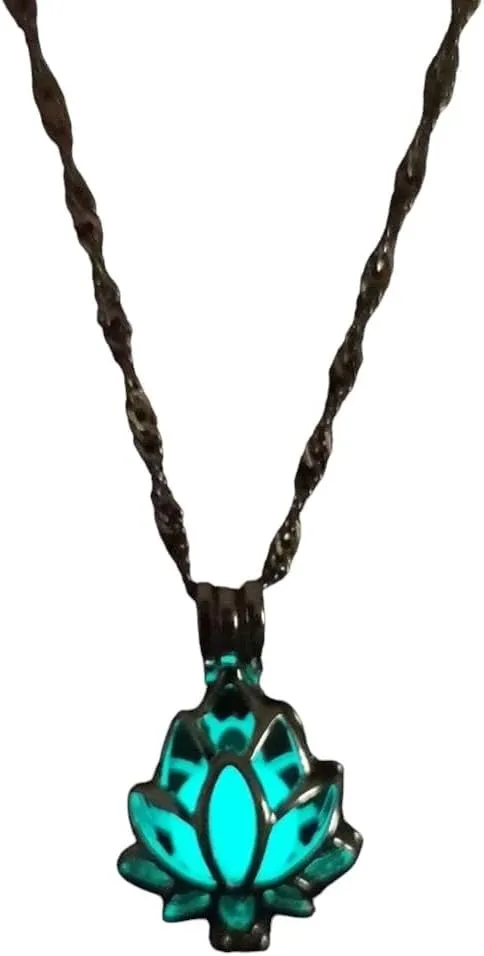 New 2026 Luminous Pendant Necklaces For Women Glow In The Dark Simple Flower Buddhism Glowing Necklace Fashion Jewelry Accessories With You Trendy Creative Gift