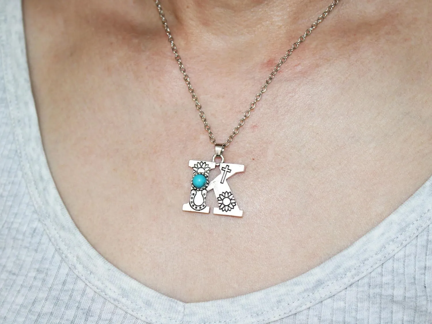QqzsJewls Western Initial Necklace A-Z Letter Pendant Necklace Exaggeration Boho Statement Necklace for Women