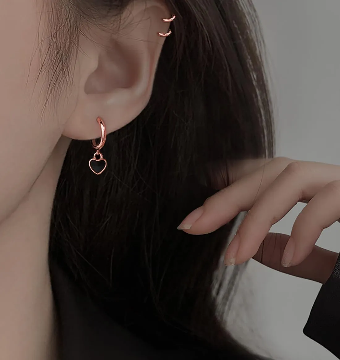 SLUYNZ 925 Sterling Silver Black Heart Hoop Earrings for Women Teens 1.4CM Heart Hoop Dangle Earrings