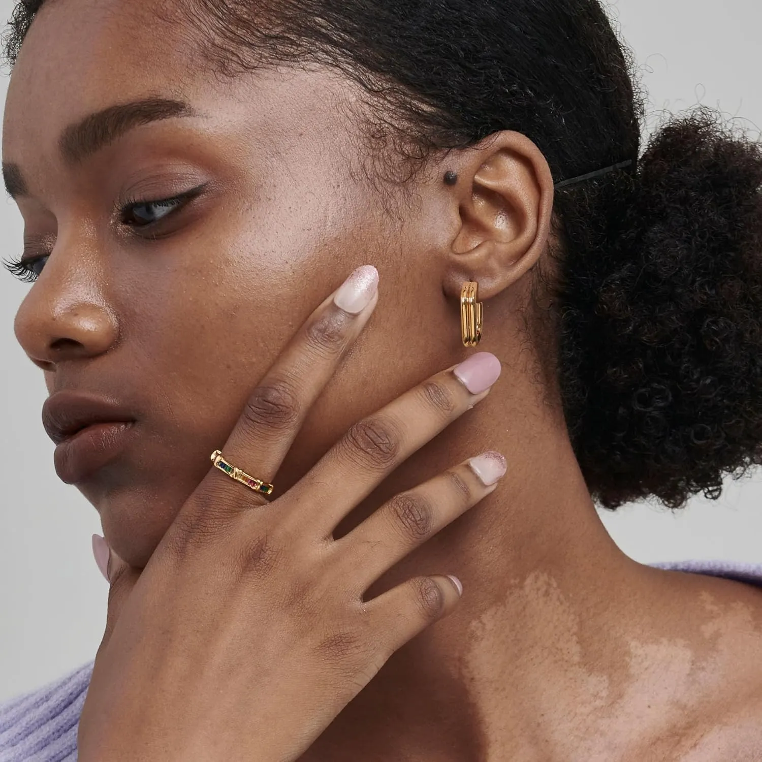 Small Dainty Gold Hoop Earrings for Women 18K Gold Plated Hoops Hypoallergenic Hoop Earrings