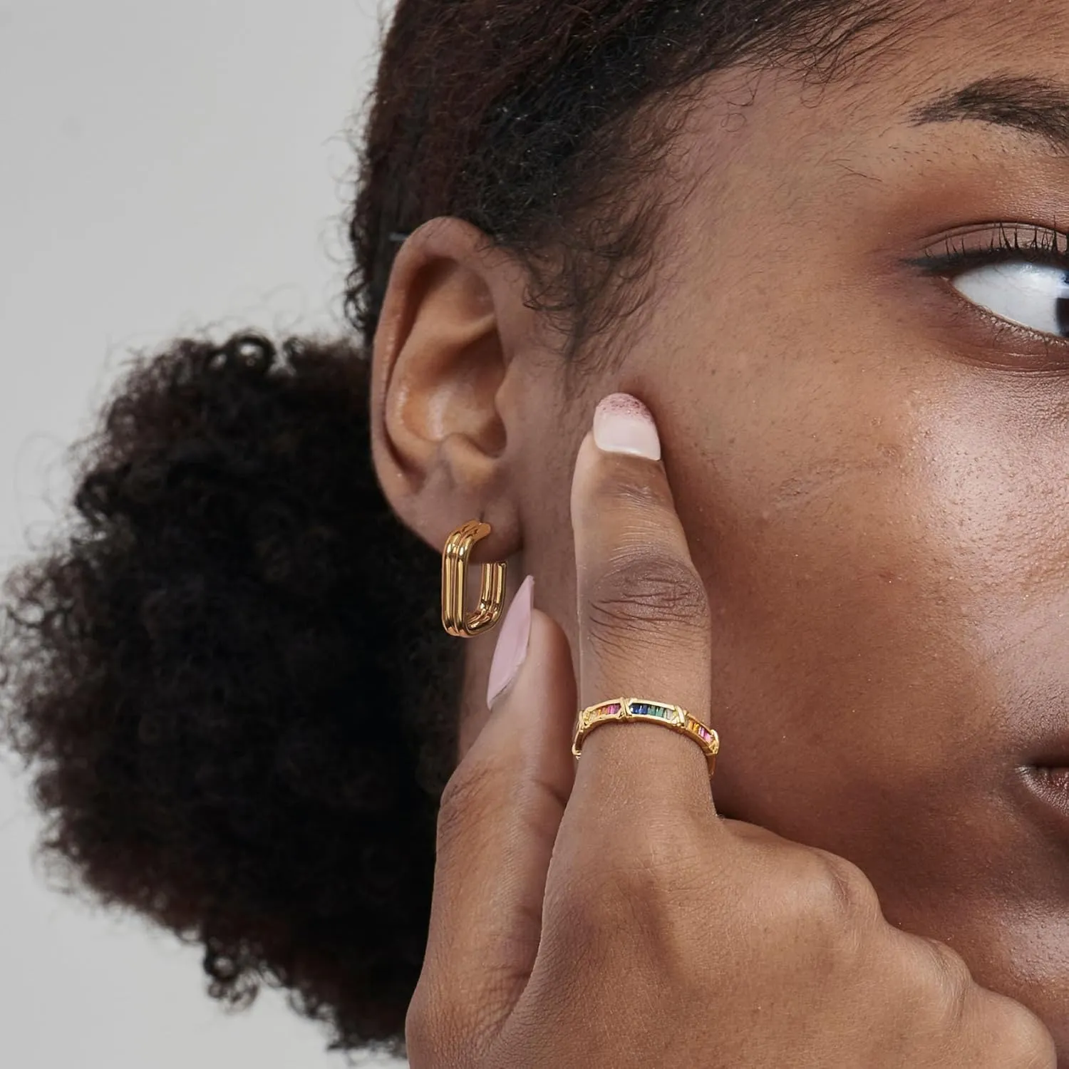 Small Dainty Gold Hoop Earrings for Women 18K Gold Plated Hoops Hypoallergenic Hoop Earrings