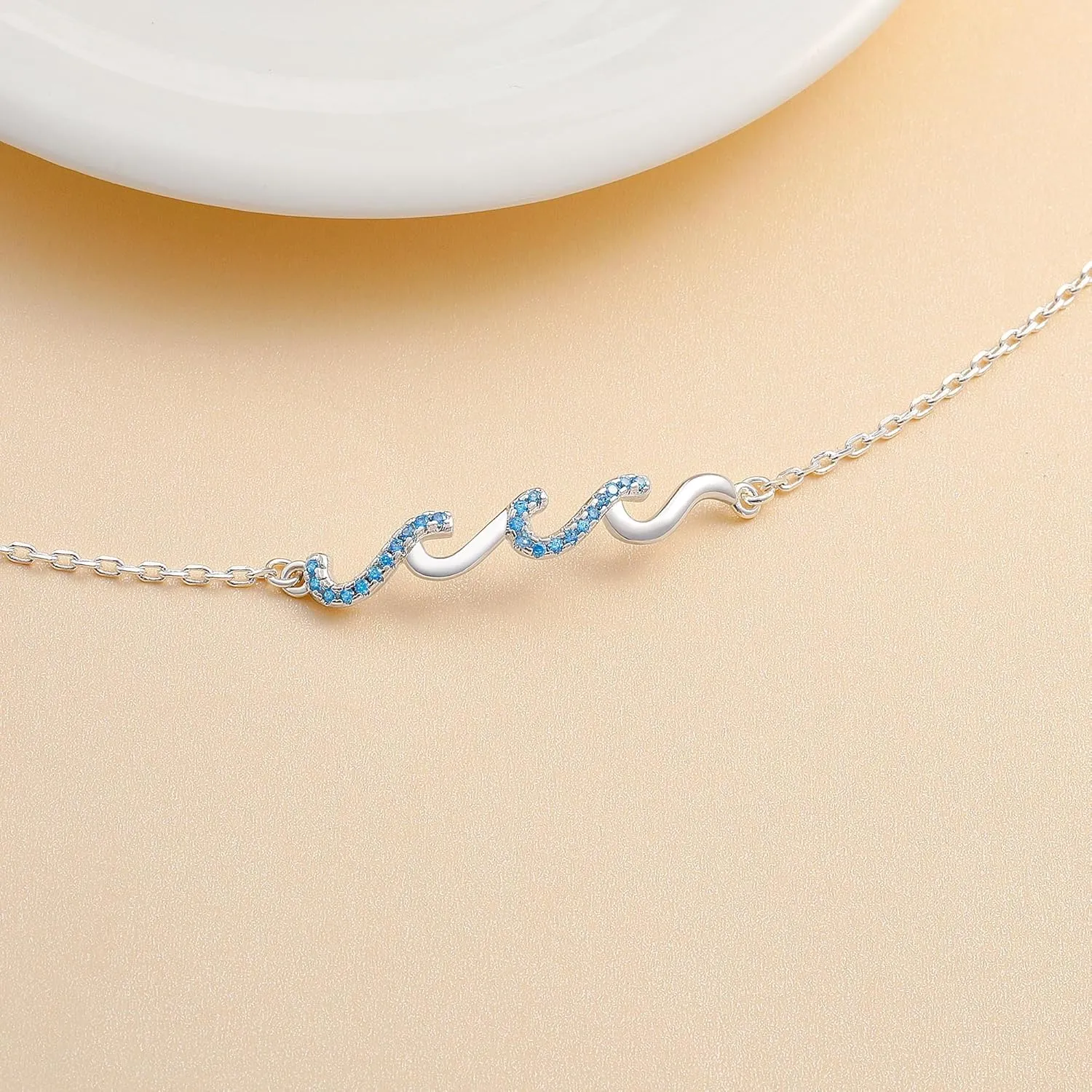 Wave Bracelet - Birthday Gifts for Women, Gifts for Women Bestie Sister Mom Daughter Wife Girlfriend Grandma Aunt, 14K Gold/White Gold Plated Wave Bracelet Beach Jewelry Meaningful Friendship Gift