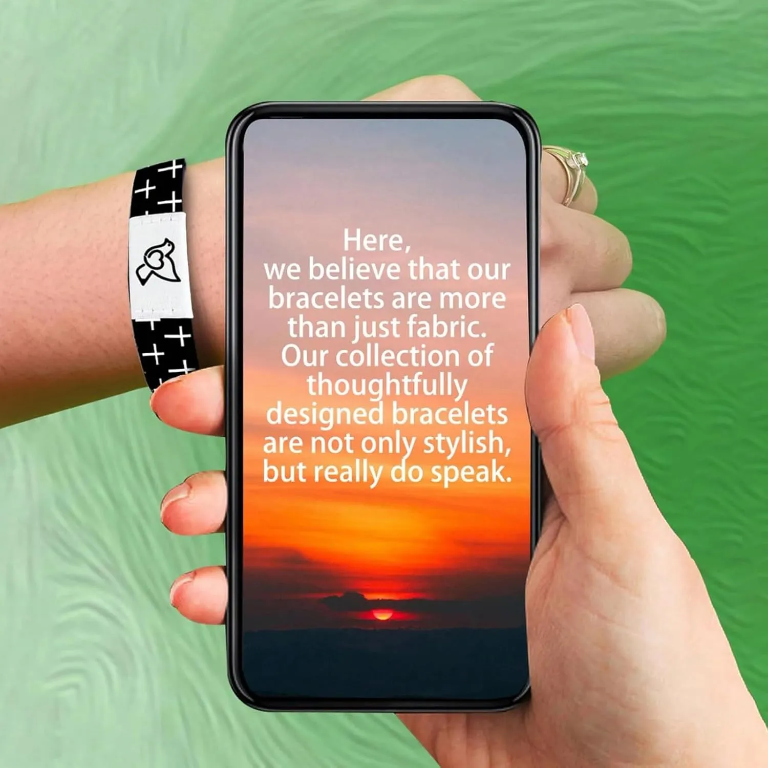 XZG Daily Bible Verse Bracelet Wearable Elastic Bible Bracelet with NFC for Women Men Teens Scannable Inspirational Bible Verse Wristbands 2Pc