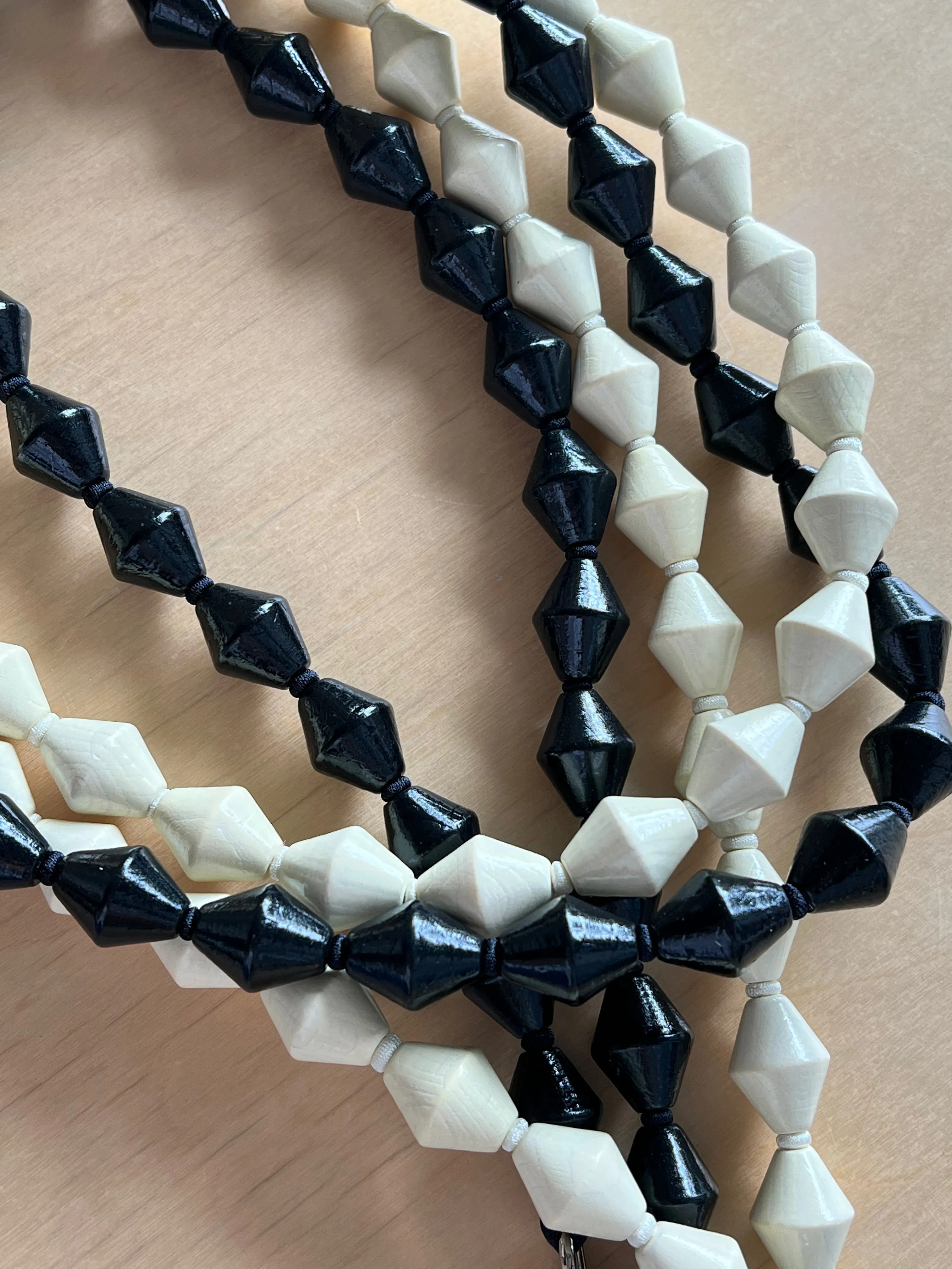 Zickzack Phone Necklace | Ina Siefart